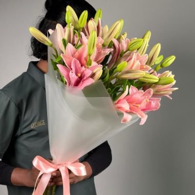 11 Pink Lilies