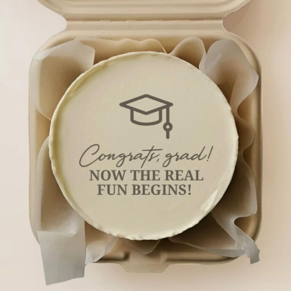 Graduation Theme Bento Cake