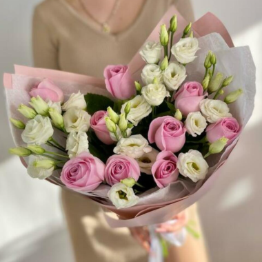 Pink Roses and Eustoma